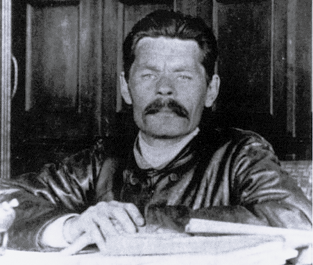 Большевистский комиссар Максим Горький Максим Горький комиссар-экспроприатор, большевистский комиссар и распродажа за границей национальных сокровищ России.